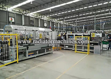 Máy vây nhôm 180 M / phút Tốc độ cao lượn sóng vây cao 8 mm
